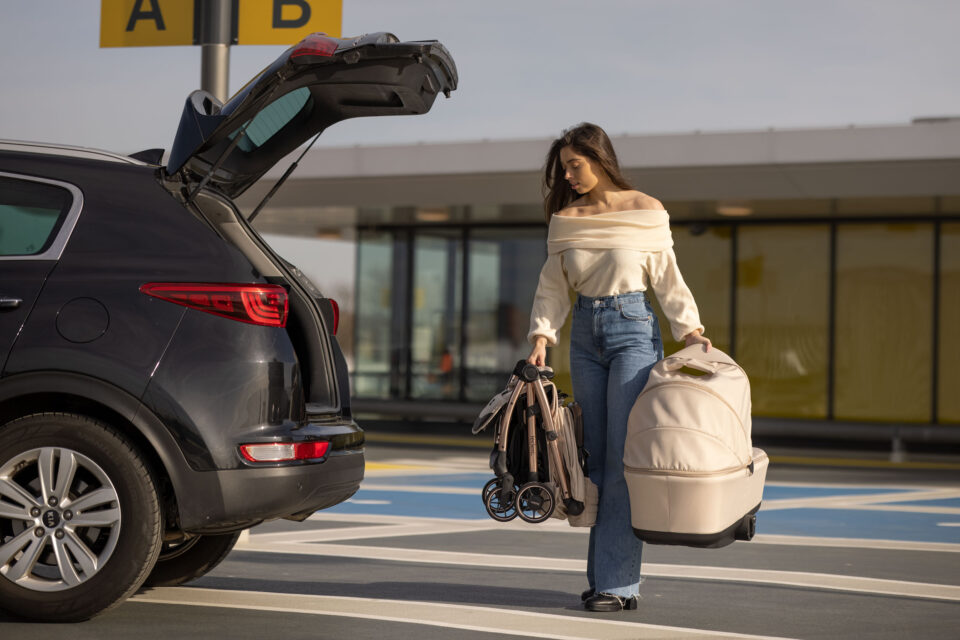 Kergkäru peaks mahtuma ka väga pisikese auto pagasiruumi